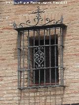 Ermita de la Virgen de la Cabeza. Ventana