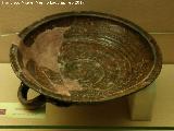 Museo Arqueolgico Ciudad de Arjona. Plato de cermica vidriada siglo XV