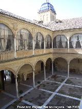 Hospital de Santiago. Patio Central. 