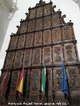 Hospital de Santiago. Capilla. Retablo de sillas del coro