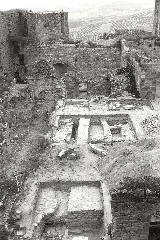 Castillo de Sabiote. Foto antigua de la excavacin arqueolgica