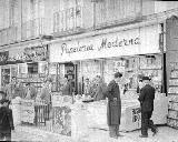 Edificio de la Calle Bernab Soriano n 30. Foto antigua