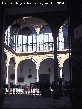 Palacio del Den Ortega. Patio