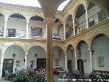 Palacio del Den Ortega. Patio