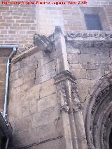 Iglesia de San Isidoro. Grgola de la portada izquierda