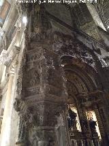 Monasterio de los Jer�nimos. P�lpito