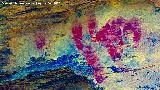 Pinturas rupestres del Abrigo del Guadal�n III. Tratada con Dstretch