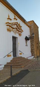 Santuario de Nuestra Se�ora del �guila. Puerta lateral