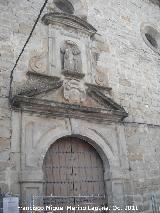 Iglesia de Santa Isabel de los ngeles. Portada