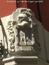 Palacio de los Aguado. Escudo esquinero