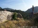 Muralla de la aldea medieval de La Espinareda. 