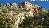 Aprisco de la Ladera de la Veleta. Vistas de las paredes rocosas de La Veleta