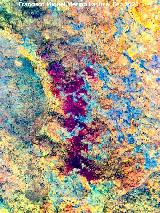 Pinturas rupestres Abrigo Este de las Pe�as de Castro IV. Tratada con Dstretch