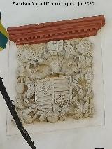 Casa Ord��ez. Escudo derecho