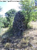 La Colonia. Montculo de piedras