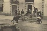 Fuente de la Plaza. Foto antigua. Se ve parte del antiguo pilar