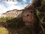 Castillo de La Hueta. Continuacin de las murallas