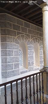 Madraza. Trampantojo