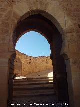 La Mota. Puerta de la Imagen. Extramuros