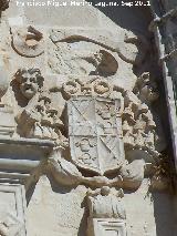 Iglesia de Santa Mara. Escudo derecho