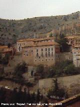 Albergue Juvenil Rosa Bros. 