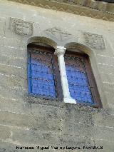 Casa de los Acua. Ventana con parteluz