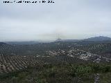 Oppidum del Cerro Algarrobo. Vistas, al fondo la Pea de Martos