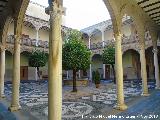 Palacio de Jabalquinto. Patio