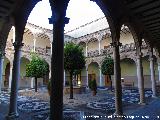 Palacio de Jabalquinto. Patio