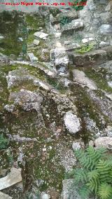 Iglesia romnica de San Juan. Necrpolis visigoda y cloaca de la letrina