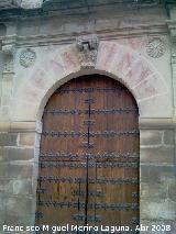 Antigua Universidad. Tercera puerta, la ms cercana a la iglesia de la Santa Cruz