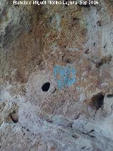 Cueva Palomera. Agujeros