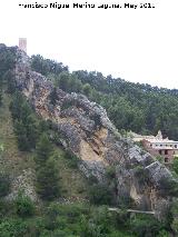 Santuario de Ntra Sra de Cuadros. El torren y el Santuario