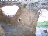 Santuario ibrico de la Cueva de la Lobera. Orificio para equinoccios