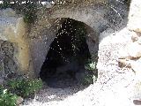 Ermita-Hospedera Madre de Dios del Campo. Entrada a la cripta