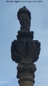 Fuente del Triunfo. Sin cabeza por los daos vandlicos sufridos