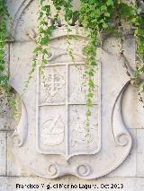 Fuente de la Plaza Fuente Nueva. Escudo de Martos