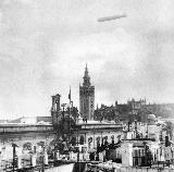 Historia de Sevilla. Dirigible aleman Graf Zeppelin 1929