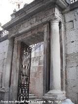 Catedral de Jan. Lonja. Puerta Norte de la Lonja