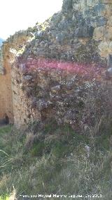 Muralla de Ja�n. Torre�n Sur II. Podium de acceso al adarve