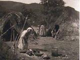 Carboneros en la Provincia de Jan. Chozas de rancheros en el monte" es Arturo Cerd y Rico (finales del siglo XIX)