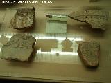 Museo Arqueolgico Ciudad de Arjona. Bordes y galbos de brocal. Siglos XII-XIII