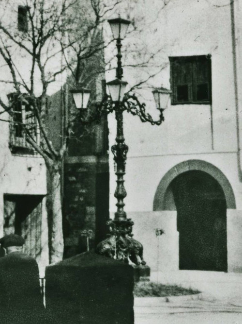 Farola de la Magdalena - Farola de la Magdalena. Foto antigua. Archivo IEG