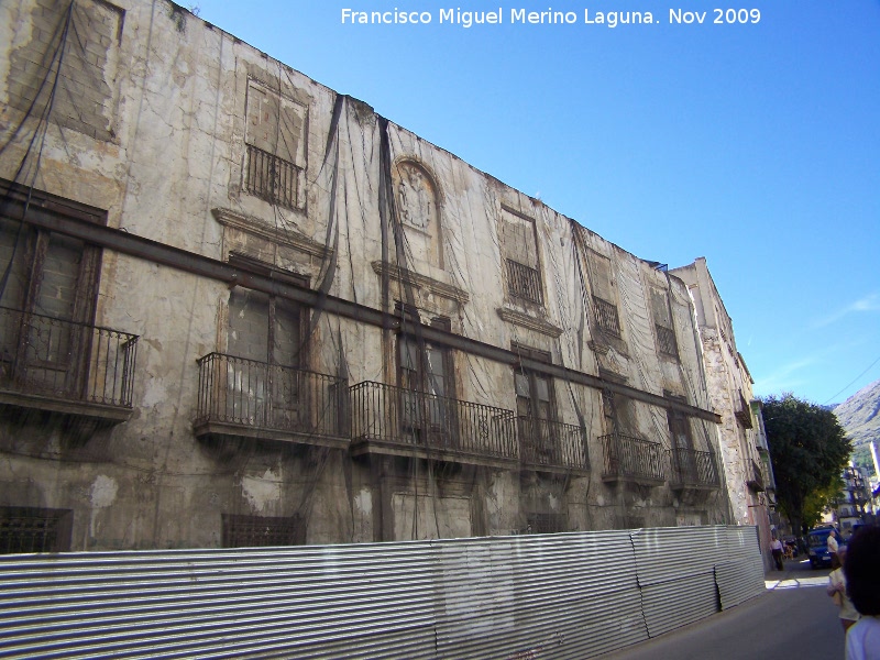 Palacio de los Condes de Corbull - Palacio de los Condes de Corbull. 