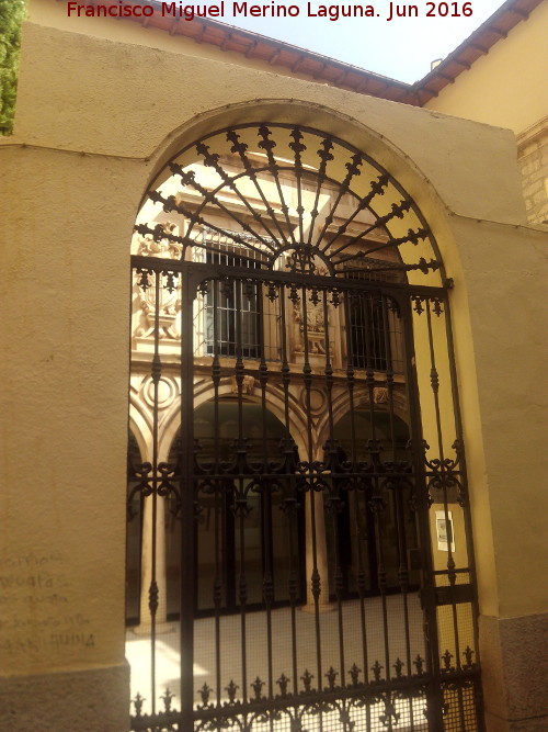 Palacio de los Vlez - Palacio de los Vlez. Puerta del patio