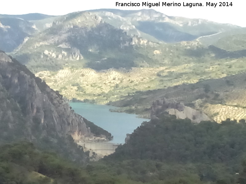 Pantano del Quiebrajano - Pantano del Quiebrajano. Desde el Portillo del Raso