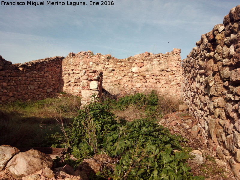 Castillo de Gutamarta - Castillo de Gutamarta. Interior del patio