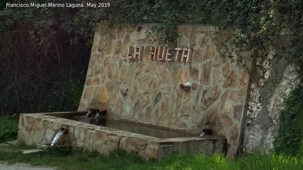 Fuente de La Hueta - Fuente de La Hueta. Restaurada