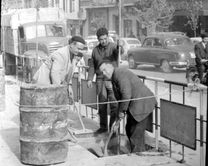 Paseo de la Estacin - Paseo de la Estacin. Foto antigua. Obreros