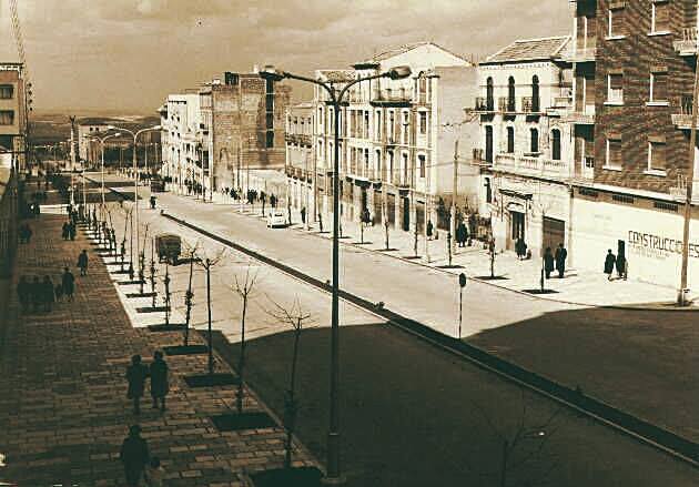 Paseo de la Estacin - Paseo de la Estacin. Foto antigua